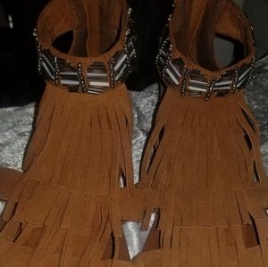 Steve madden Fringe sandals